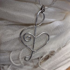 Silver Wire Heart Pendant